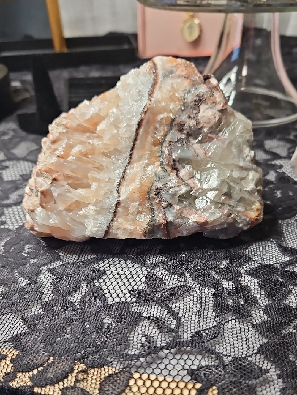 Tri Colored Calcite Accent in Cream and Brown 1 Lb 12 Oz